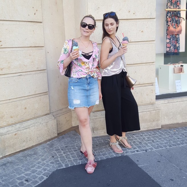 1e1d40b9-8097-47ca-b09a-5fc7b1e9093e